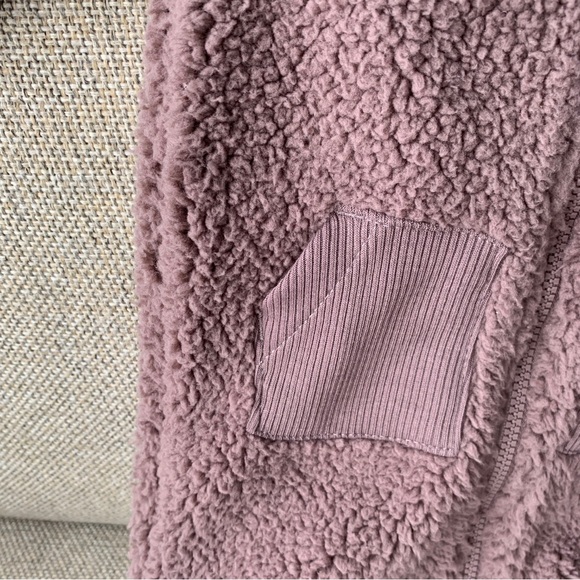 NEW Carters Baby Boys Teddy Bear One Piece Brown Hooded Sherpa Fleece 6 Months - Picture 3 of 10